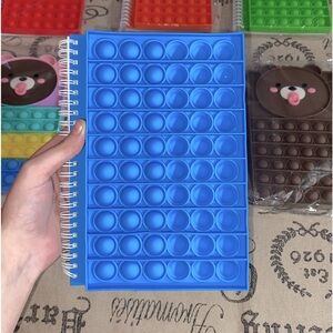 INTERACTIVE FIDGET NOTEBOOK